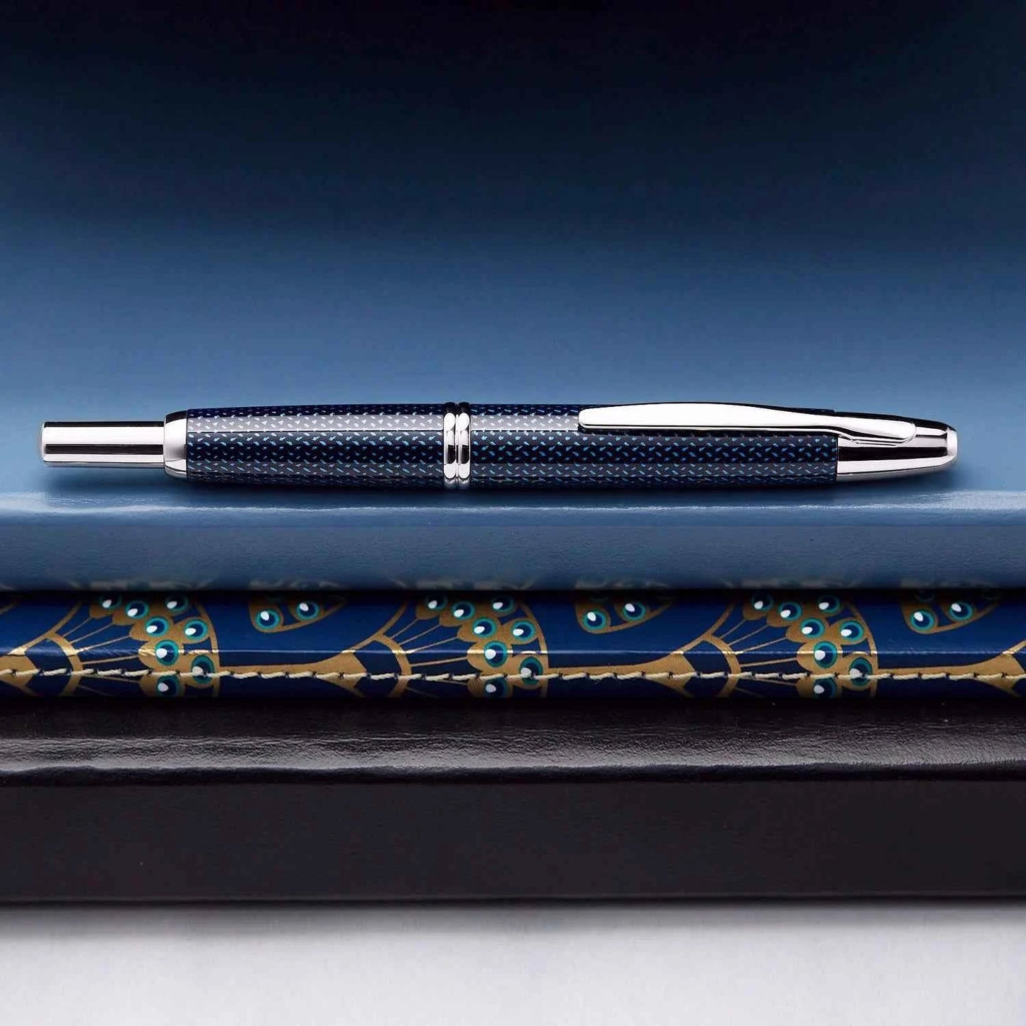 Pilot Capless ( M / B ) Kasuri Blue CT Fountain Pen