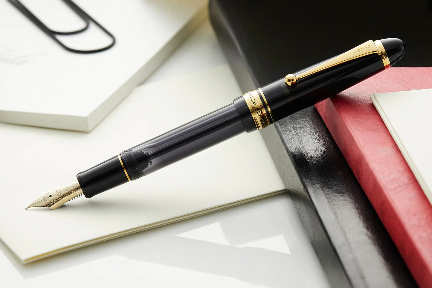 Pilot Custom 823 Fountain Pen Smoke