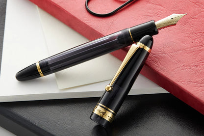 Pilot Custom 823 Fountain Pen Smoke