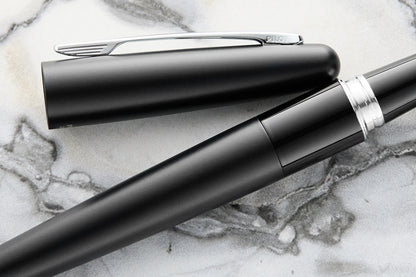 Pilot Fountain Pen Black Plain MR 01 - Al Qalam