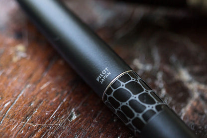 Pilot Fountain Pen Black Crocodile MR 01 - Al Qalam