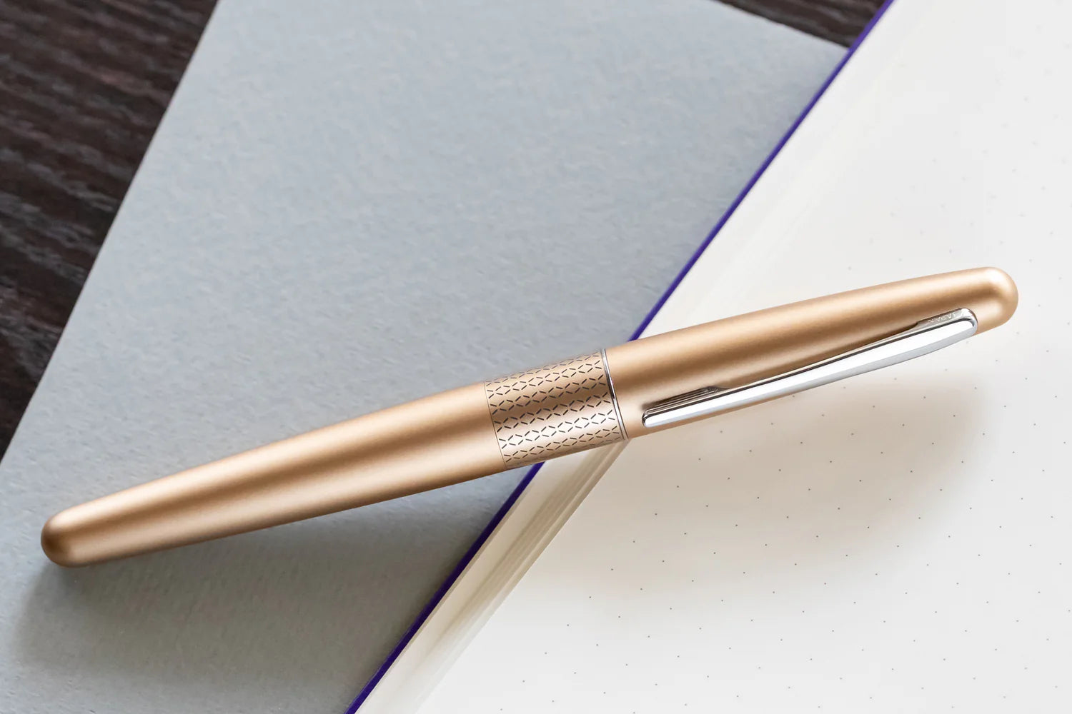 Pilot Fountain Pen Golden Zigzag MR 01 - Al Qalam