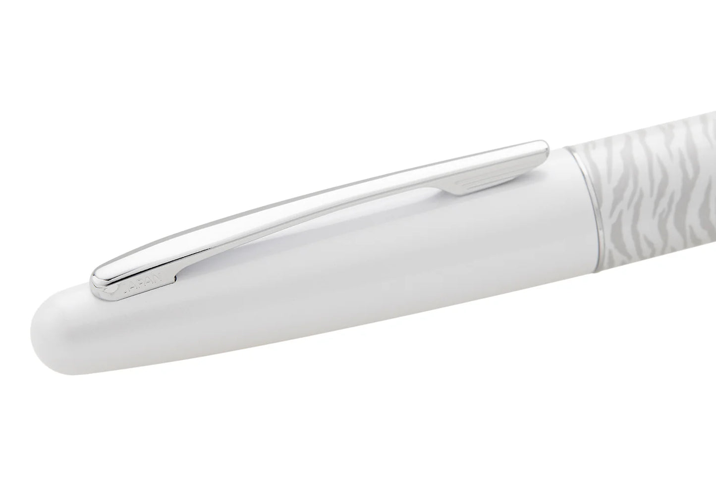 Pilot Fountain Pen White Tiger MR 01 - Al Qalam