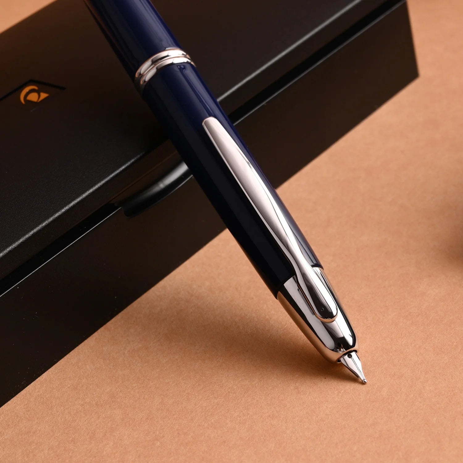 Pilot Capless ( M / B ) Lacquer Blue CT Fountain Pen - Al Qalam