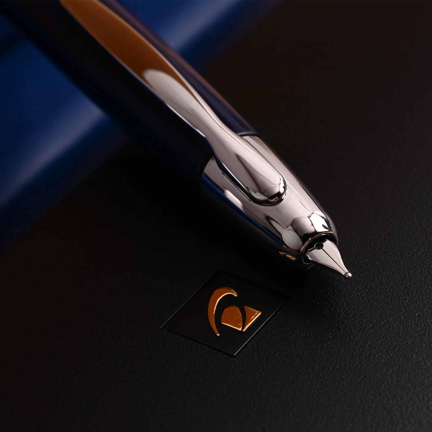 Pilot Capless ( M / B ) Lacquer Blue CT Fountain Pen - Al Qalam