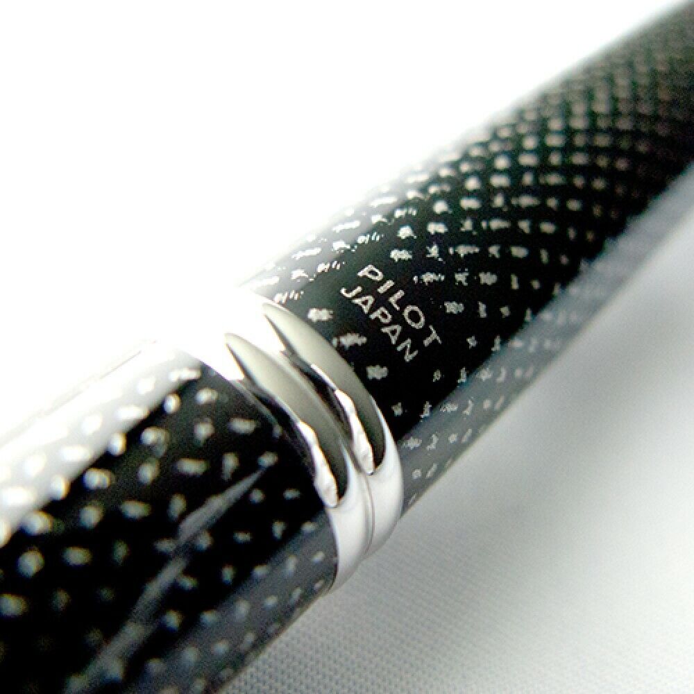 Pilot Capless ( M / B ) Kasuri Black CT Fountain Pen - Al Qalam